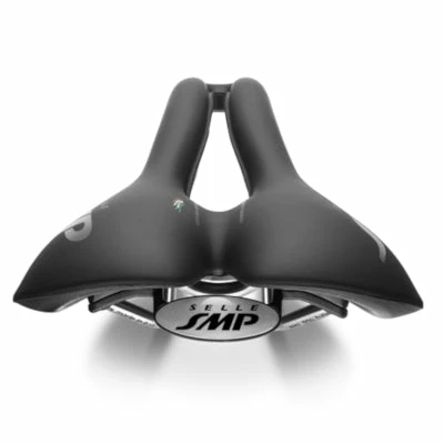 Selle SMP Well M1 Noire Unisexe Pour Vélo Route Et VTT 5 Selle SMP Well M1 Noire Unisexe Pour Vélo Route Et VTT – Image 3